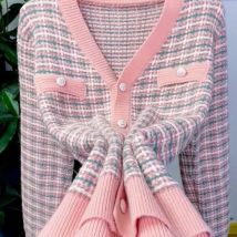 New Short Style Color Matching Knitted Sweater Women Cardigans Autumn Long Sleeve V-Neck Plaid Cardigan Jacket Feminina Top