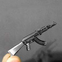 Neuartiger AK47 Schlüsselanhänger für Männer, Gewehr-Schmuckstück, Scharfschützen-Säbel, Herrentaschen- und Autoschlüsselanhänger, Schmuck, Souvenir, Geschenk
