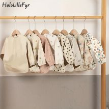 Śliniaki do karmienia dzieci Wodoodporny fartuch z długim rękawem i kieszenią dla maluchów Chłopcy Dziewczynki Antybrudzący fartuch dla niemowląt