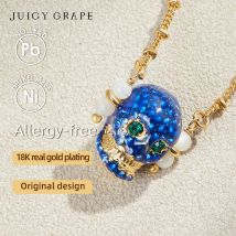 Juicy Grape Skull Halskette – 18 Karat vergoldeter Punk-Anhänger mit blauen Zirkonoxid-Augen |   Europäisch-amerikanischer Hip-Hop-Trendschmuck