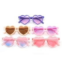 Trendige herzförmige UV400-Kindersonnenbrille, bonbonfarbene Kindersonnenbrille für Babybrillen, Kleinkinder, Jungen und Mädchen
