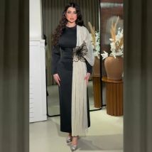 Maßgeschneidertes S-Applikations-Midikleid mit drapierter Falte und A-Linie, O-Ausschnitt, maßgeschneidertes Anlasskleid