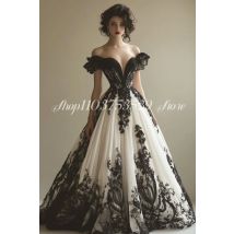 Fantasy viktorianische Ballkleider, schwarz-weißer Abschlussball, Vintage, trägerlos, bestickte Applikation, maßgeschneidertes mittelalterliches langes Hochzeitskleid