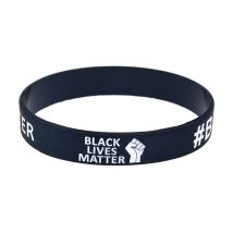 1PC Fist BLM Black Lives Matter Silikonarmband in Erwachsenengröße