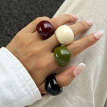 Fashion Multicolor Acrylic Resin Finger Rings for Women Simple Vintage Water Drop Shaped Rings Female Personality Jewelry