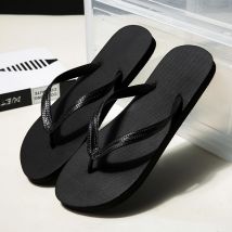 Hohe Qualität männer Flip-Flops Sommer Licht Strand Hausschuhe Mode Nicht-slip Casual Männlichen Sandalen Outdoor Schwarz Flip flop Sandalen