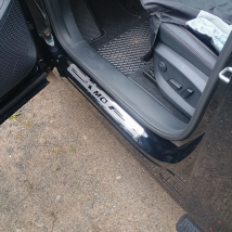 Für MG ZS HEV Hybrid ES5 EV 2025 Auto-Türschwellenschutz Pedalabdeckung Einstiegsleisten Zierleisten Aufkleber Auto-Styling Zubehör