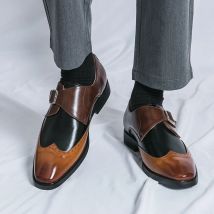 Neue britische spitze Herren-Loafer mit passender Farbe und Schnalle. Business-formelle Freizeitschuhe aus Leder für Herren, 46 47 48, zusätzliche Größe