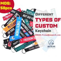 Benutzerdefinierte Stickerei-Schlüsselanhänger, doppelseitig, Großhandel, 50 Stück, bedrucktes gewebtes Logo, um Stoff-Schlüsselanhänger-Tag für Tasche, Telefon, Auto anpassen