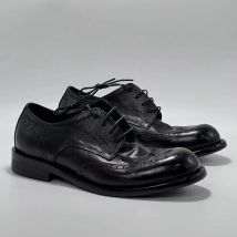 Derby-Schuhe Vintage-Herrenschuhe aus geschnitztem Rindsleder, komplett aus Leder, lässige Business-Kleidung, Herrenschuhe, Lederschuhe, Brogues