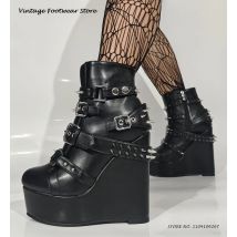 Nieten-Gürtelschnalle, Plateau-Stiefeletten, 2025, Punk-Street-Stil, höhenvergrößernde Schuhe, Frühling und Herbst, Y2K, runde Zehen, Keile, Booties