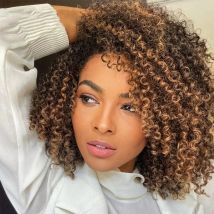 Rebecca Highlight Afro Kinky Curly Echthaarperücken Echthaarperücke mit Pony Farbige brasilianische lockige Bob maschinell hergestellte Perücke