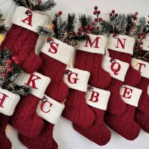 Weihnachtsmütze, Strumpf, neue Strick-Monogramm-Socken mit roten Buchstaben für Weihnachtsbaum, Familie, niedliche Weihnachtsgeschenktüten, Anhängerdekoration