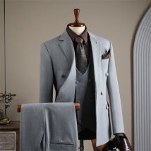 KIDWHXR Männer Anzug Set Zweireiher Tasche Blazer Mann V-ausschnitt Weste Gerade bein Hose Männlichen Britischen Stil Schlank drei-stück Outfit