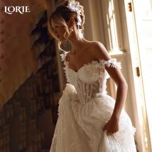 LORIE Spitzenhochzeitskleid, schulterfrei, Applikationen, A-Linie, herzförmiges Braut-Brautkleid, rückenfrei, maßgeschneidert, Muhpresso, Servisе