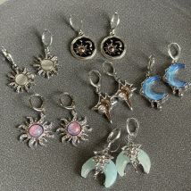 Kolczyki koła ze stali nierdzewnej Y2K Słońce Księżyc Modne Klasyczne Kolczyki Koła Sztyfty dla Kobiet Biżuteria Modowa