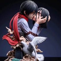 Angriff auf Titan Anime Figuren Eren Jaeger Mikasa Ackerman Action 22CM Statue Eine letzte Kuss Modell Sammeln Schreibtisch Dekor Spielzeug Geschenke