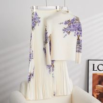 Long Skirt Suit Women's Fashion High-End Women's Clothing Spring New Long-Sleeved Pleated T-Shirt Pleated Skirt Two-Piece Set