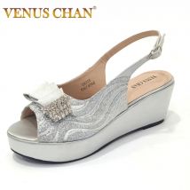 Sandalen italienische Mode lässige flache Hausschuhe ausgehöhlt mit Diamanten Damenschuhe afrikanische Party Outdoor-Schuhe