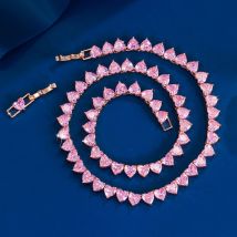 ThreeGraces Romantische glänzende rosa Zirkonia Liebe Herz Tennis Halsband Halskette Braut Hochzeit Party Schmuck für Frauen PN118