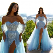 Hellblaues, sexy, schulterfreies Meerjungfrau-Ballkleid mit seitlichem Schlitz, abnehmbare Perlen, formelles Abendkleid für Damen, individuelle Anpassung