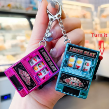 Lustige Mini Slot Maschine Schlüsselbund Glück Obst Slot Gaming Maschine Spielzeug Schlüsselring Lotto Spiel Bingo Für Kind Coole Tasche Anhänger Charme Geschenk
