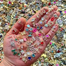 Bulk Luxus zufällig gemischte Legierung Nagel Charms, Schmetterling/Schlange/Herz/Bär verschiedene Formen Nail Art Strasssteine für DIY Maniküre Nägel