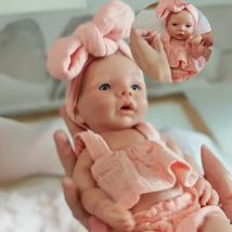 26 cm wasserdicht/offener Mund, solides Silikon, Bebe-Reborn-Mädchen mit handgefertigter bemalter Haut, weiches Gefühl, lebensechte Neugeborenenpuppe