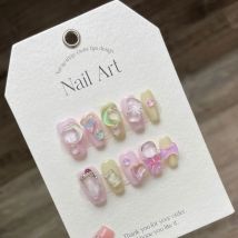 10 Stück handgemachte rosa Press on Nails Y2k süße lange Sterne Mond Design wiederverwendbare falsche Nägel mit Kleber Acryl Full Cover Nagelspitzen