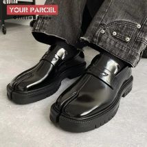 Split toe horseshoe shoes for men's thick sole Loafer shoes Tabi shoes patent leather Korean version trend casual leather shoes