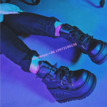 Spike Wedges Pumps dicke Sohle runde Zehen Plattform Kreuz gebunden Schnürung Schnalle Gürtel solide schwarze Schuhe Gothic Dark Punk Skelett