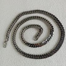 Unisex 9,5 mm Peitschenkette aus reinem Titan – kräftige Vielseitigkeit, sichere Struktur, lichtbeständig, langlebig, geeignet für Männer/Frauen
