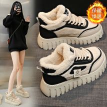 Nuove scarpe invernali in cotone caldo da donna in pelliccia di peluche suola spessa sneakers casual stringate da donna scarpe da corsa comode piatte da esterno