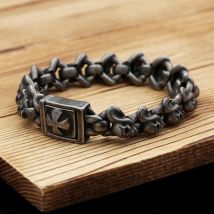 Gothic Vintage 316L Edelstahl Kreuz Schädel Armbänder Für Männer Punk Hip Hop Schädel Armreifen Motorrad Amulett Schmuck Großhandel