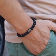 Schlichtes Armband aus Natursteinperlen mit französischer Bulldogge aus Edelstahl für Männer, Vintage-Armband mit Tigeraugen und Lavagestein