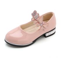 Mädchen Lederschuhe für Party Hochzeit Kinder Performance Schuhe mit Schmetterlingsknoten Mode Kinder High Heels Strass Schuhe