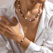 KunJoe 2 pz/set Vintage Natural Soft Clay Beads bracciale collana per uomo African Surf Tribal Jewelry Set