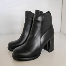 ORCHALISA Damen Kurze Stiefel Wildleder 11 cm Chunky Heels 8,5 cm Runde Zehen Splice Große Größe 32 33 46 47 48 Plateauschuhe Lady S4279