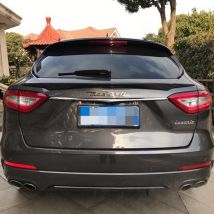 Ala per finestra spoiler centrale con labbro posteriore in fibra di carbonio per Maserati Levante S Sport 2016-2017
