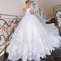 Exquisite O-Neck Princess Wedding Dresses Short Sleeves Ball Gown Bridal Dress Sparkly Appliques Wedding Gown for Bride 2025