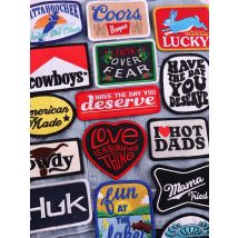 Merrow Border Letter Logo Slogan Embroidered Patches DIY Iron On Patches For Clothing Backpack Jackets Hats Sew Badges Stickers