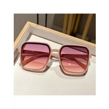 Extra Large Fashionable Fashion Sunglasses for Women with Square Plastic Decorative Glasses for Daily Use and Outdoor Travel