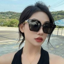 INS Vintage Sonnenbrille Frauen Trend Neue Mode Kleine Metall Kette Sonnenbrille Elegante Brillen Mode Schwarz Shades