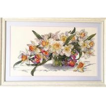 Amishop Gold Collection Kreuzstichset mit Zählmuster, Narzissenstrauß, Blumennarzisse, Vase, Blumen, Merejka K-14