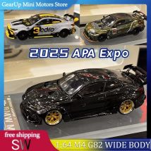 Street Warrior 1:64 BMW M4 G82 Wide Body Adro APA XPO Foshan Custom Show Limited Edition Weihnachtsgeschenk für Autoliebhaber Spielzeug