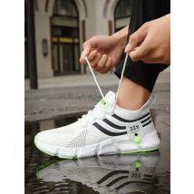 2024 Hot Sale Sport shoes Men Running shoes Outdoor Summer Sneakers Male Walking Shoes breathable men shoes plus large size