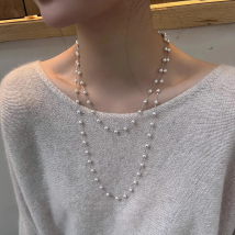 Collana vintage fatta a mano con perle finte bianche a doppio strato per le donne, collana a catena lunga con perline, regalo di gioielli da sposa