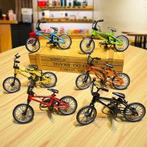 Creative Cartoon Simulation Bicycle Model Keychain Backpack Decoration Finger Bike Keychains Children Toy Gifts Wholesale