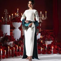 Arya Elfenbeinfarbenes und grünes Abendkleid Saudi-Arabien Langarm Knöchellang Anlass Maßgeschneidert Damen فسات Vara Ajo Dessoji Sierra Sierra