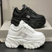 Frauen Schuhe Trend Weiß Schwarz Chunky Turnschuhe Herbst Winter Dicken Boden Papa Schuhe Hohe Qualität PU Leder Plattform Turnschuhe Neue